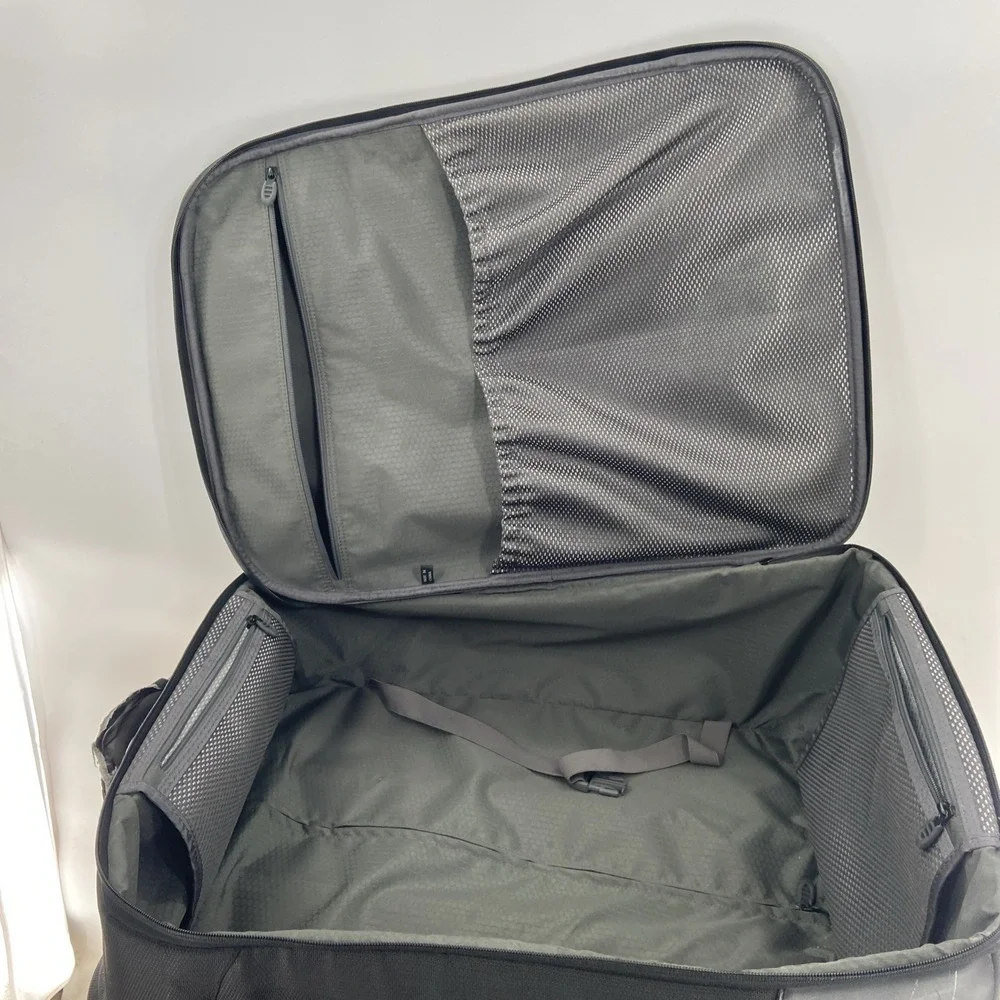 TUMI by T Tech 26